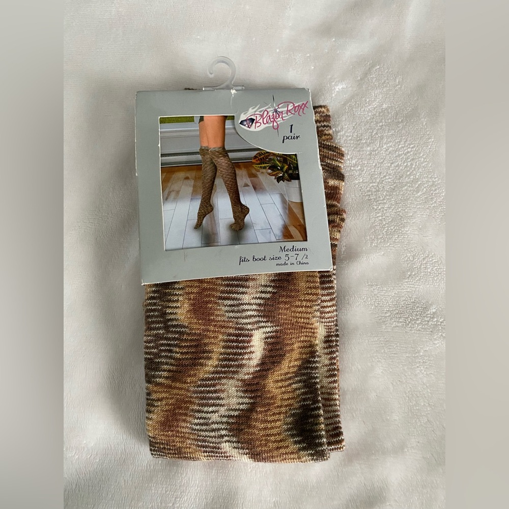 Blazin Roxx Boot Socks with Stacked Ruffles - Picture 2 of 6